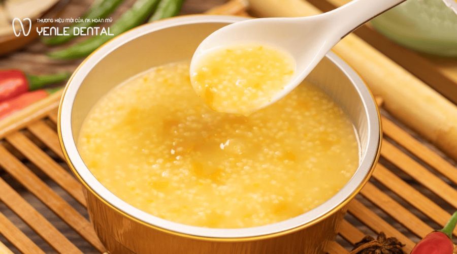 nhổ răng khôn nên ăn đồ mềm